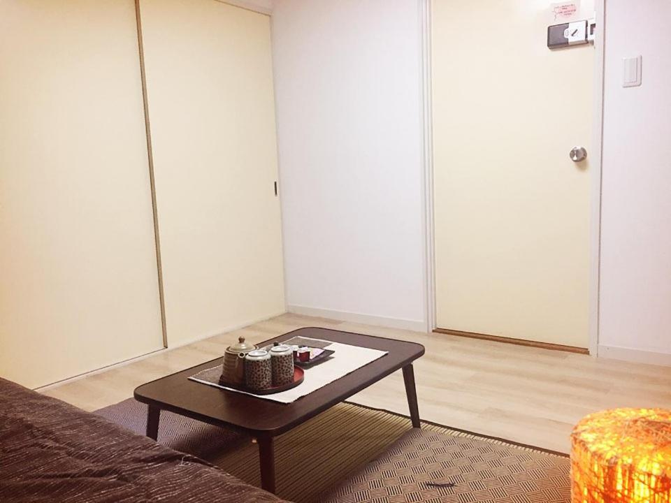 Tokyo Mika House Hotel Exterior photo